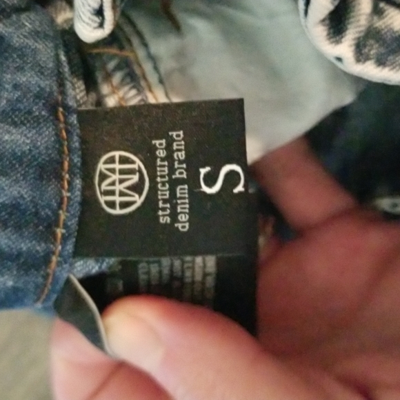 I&M Jean Shorts - Picture 5 of 5